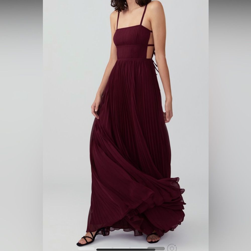 Fame and partners dress